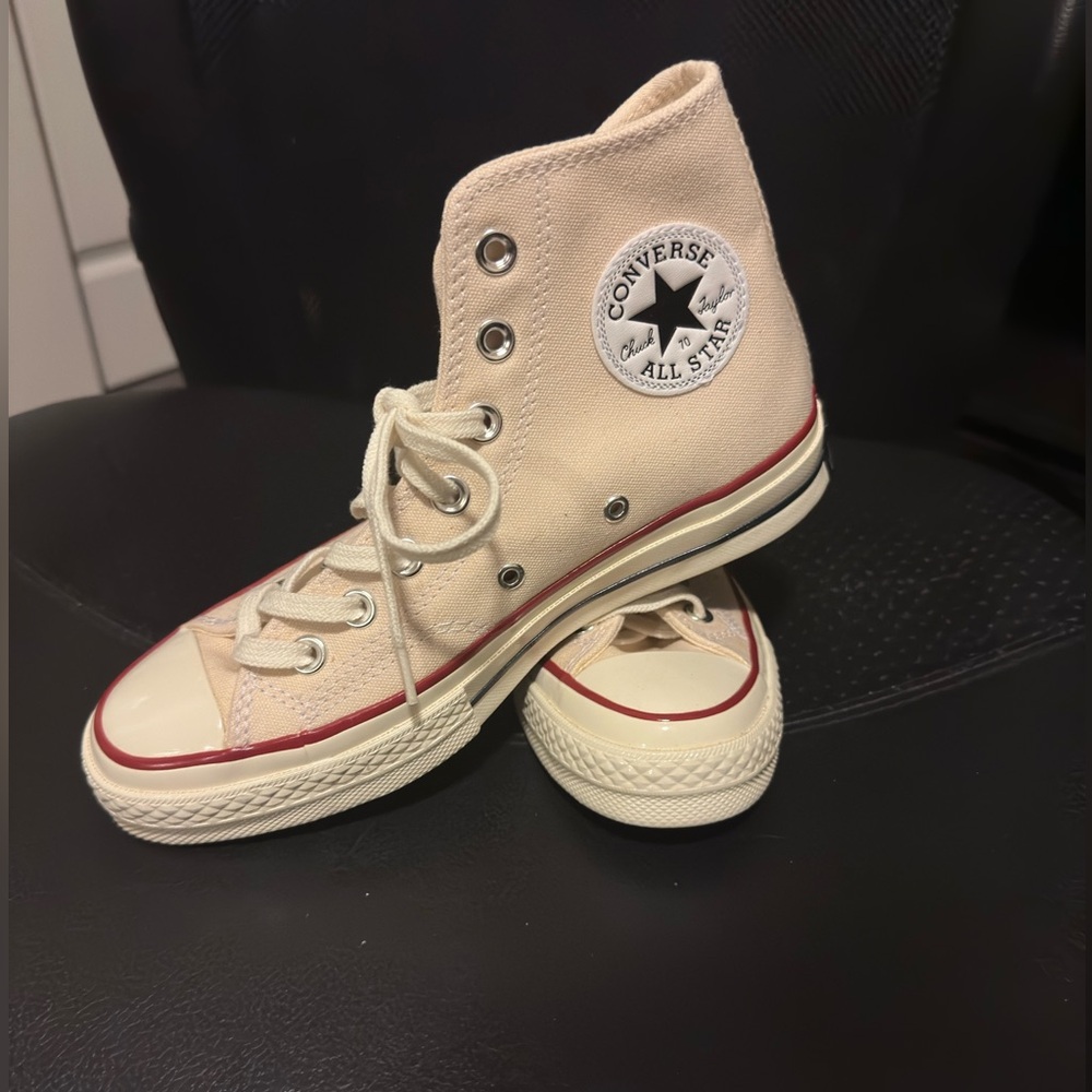 Converse All Star High-Tops in Beige